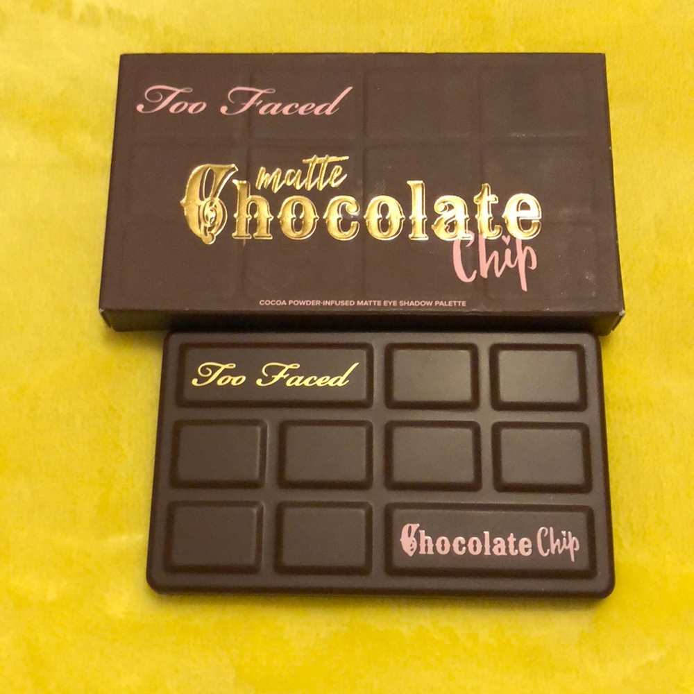 Too Faced Matte Chocolate Chip Eye Palette